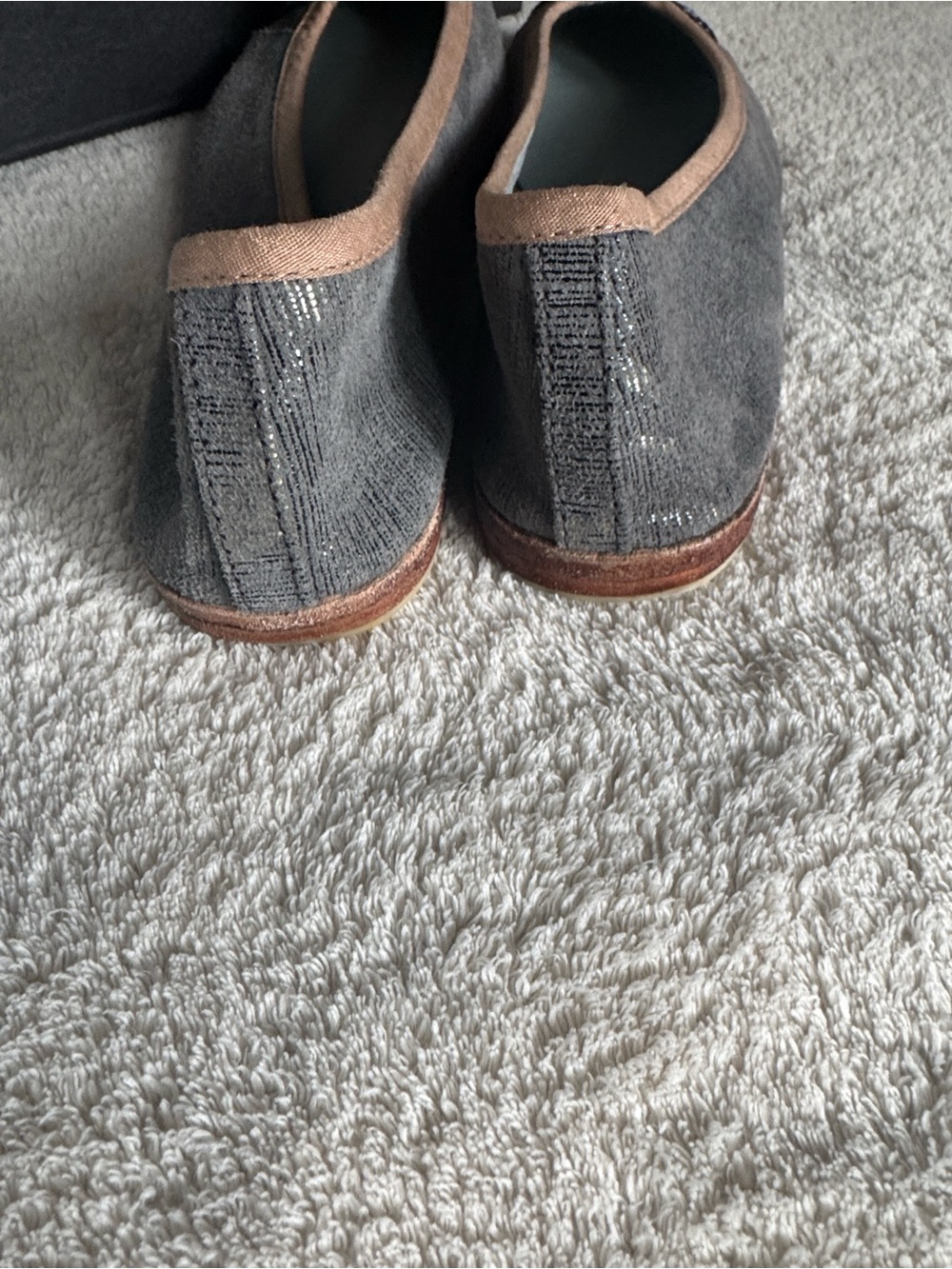 Meher Kakalia Tiki Shimmery Beaded Leather Ballet Flats Size 39 - Picture 4 of 4